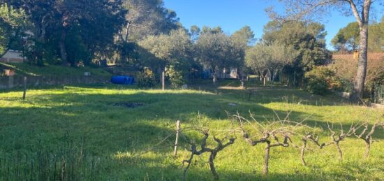 Terrain à bâtir à Pierrefeu-du-Var, Provence-Alpes-Côte d'Azur