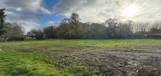 Terrain à bâtir à , Gironde