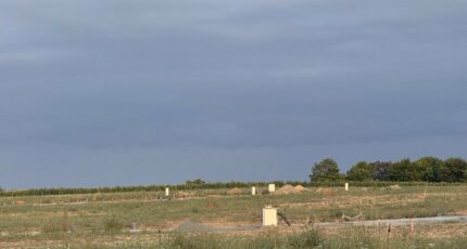 Chaillé-les-Marais Terrain à bâtir - 2312594-11105annonce120260101Bahgy.jpeg Maisons France Confort