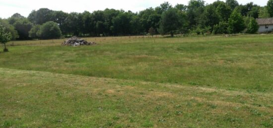 Terrain à bâtir à Guîtres, Nouvelle-Aquitaine