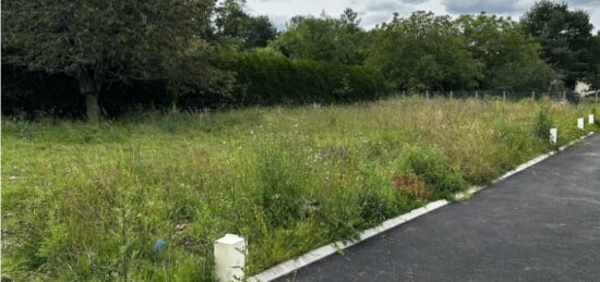 Terrain à bâtir à Les Clayes-sous-Bois, Île-de-France