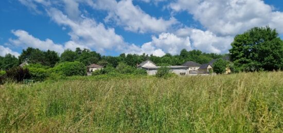 Terrain à bâtir à Objat, Nouvelle-Aquitaine