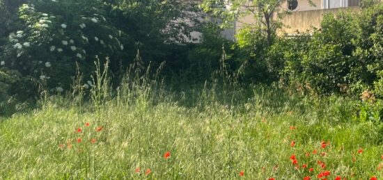 Terrain à bâtir à Vitrolles, Provence-Alpes-Côte d'Azur