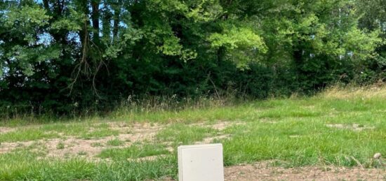 Terrain à bâtir à Fontcouverte, Nouvelle-Aquitaine