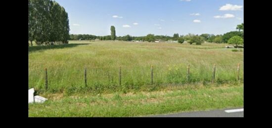 Terrain à bâtir à Saint-Savin, Nouvelle-Aquitaine