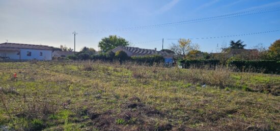 Terrain à bâtir à , Haute-Garonne