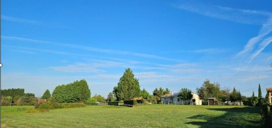 Terrain à bâtir à Vélines, Nouvelle-Aquitaine