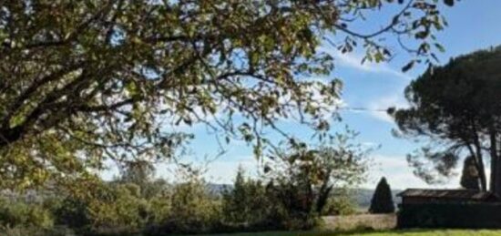 Terrain à bâtir à Savignac-de-Duras, Nouvelle-Aquitaine