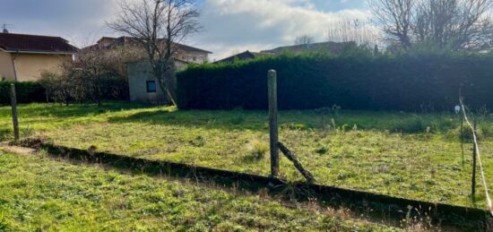 Terrain à bâtir à Saint-Denis-lès-Bourg, Auvergne-Rhône-Alpes