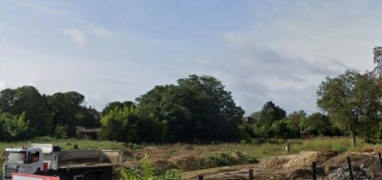 Terrain à bâtir à Cadillac, Nouvelle-Aquitaine