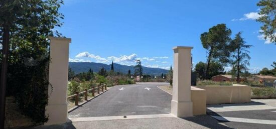 Terrain à bâtir à Cadenet, Provence-Alpes-Côte d'Azur