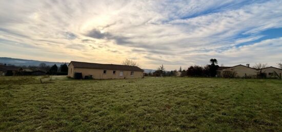 Terrain à bâtir à , Dordogne