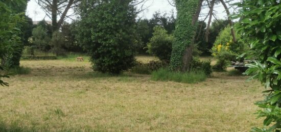 Terrain à bâtir à Saint-Maixant, Nouvelle-Aquitaine