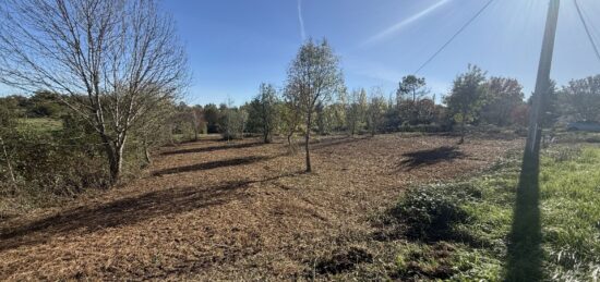 Terrain à bâtir à , Dordogne