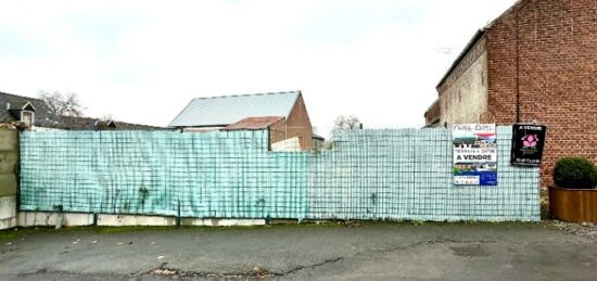 Maison neuve à , Nord