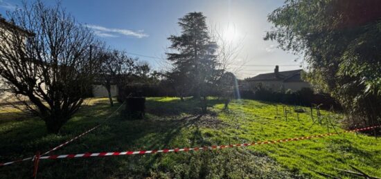 Terrain à bâtir à La Lande-de-Fronsac, Nouvelle-Aquitaine