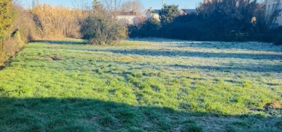 Terrain à bâtir à Gardanne, Provence-Alpes-Côte d'Azur