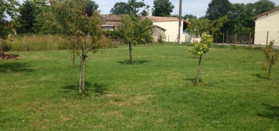 Terrain à bâtir à Cézac, Nouvelle-Aquitaine
