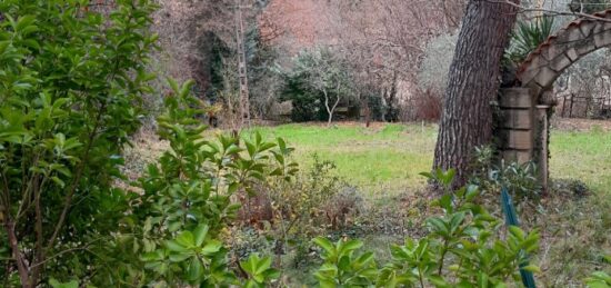 Terrain à bâtir à Fuveau, Provence-Alpes-Côte d'Azur