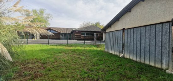 Terrain à bâtir à Saint-Pierre-d'Aurillac, Nouvelle-Aquitaine