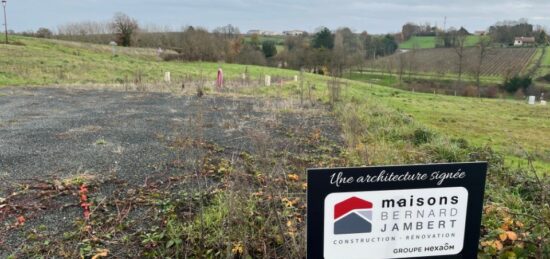 Terrain à bâtir à Saint-Laurent-de-la-Plaine, Pays de la Loire