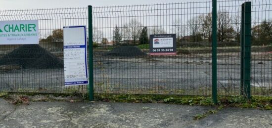 Terrain à bâtir à Villedieu-la-Blouère, Pays de la Loire