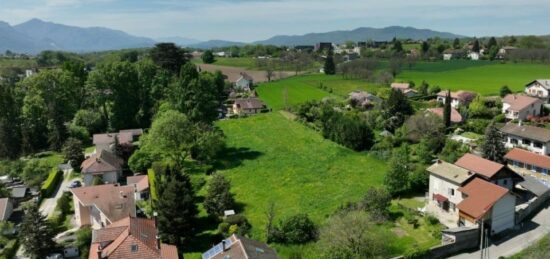 Terrain à bâtir à Voiron, Auvergne-Rhône-Alpes