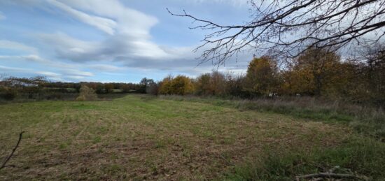 Terrain à bâtir à , Ain