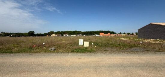 Terrain à bâtir à , Deux-Sèvres