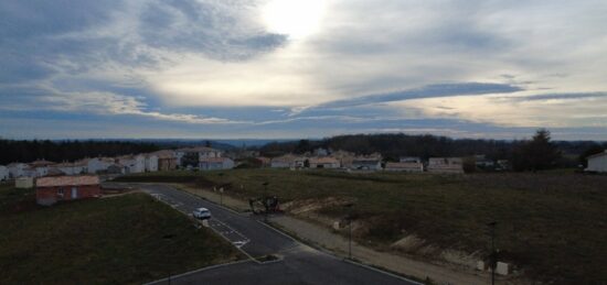 Terrain à bâtir à Bon-Encontre, Nouvelle-Aquitaine