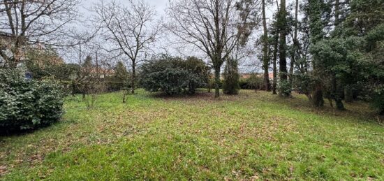 Terrain à bâtir à , Gironde