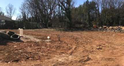 Pierrefeu-du-Var Terrain à bâtir - 2350741-5622annonce120251127gXGN4.jpeg Maisons France Confort