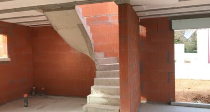 Saint-Brès Terrain à bâtir - 2379621-10245annonce120260102QaWix.jpeg Maisons France Confort