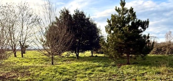 Terrain à bâtir à , Dordogne