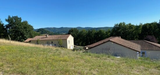 Terrain à bâtir à Belmont-Bretenoux, Occitanie