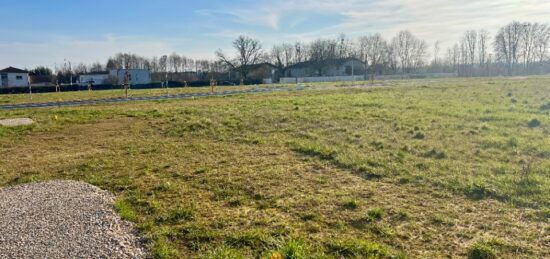 Terrain à bâtir à , Ain