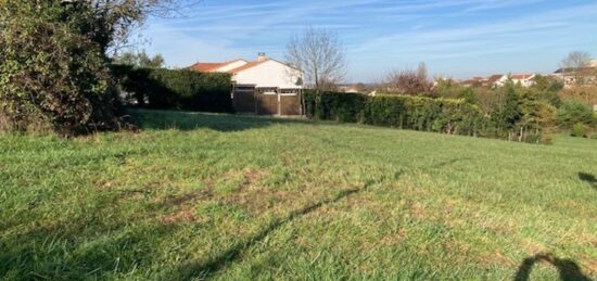 Terrain à bâtir à Saintes, Nouvelle-Aquitaine