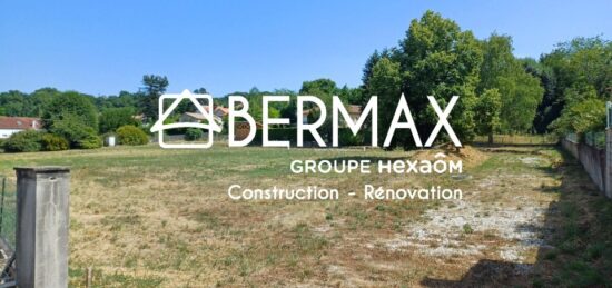 Terrain à bâtir à , Charente