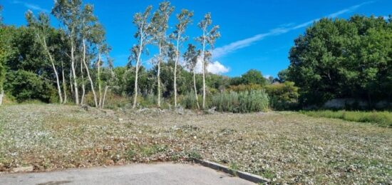 Terrain à bâtir à Ansouis, Provence-Alpes-Côte d'Azur