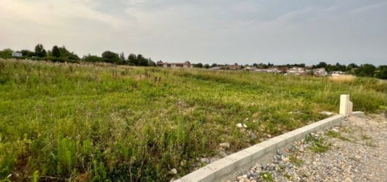 Terrain à bâtir à Polliat, Auvergne-Rhône-Alpes