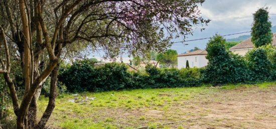 Terrain à bâtir à , Var