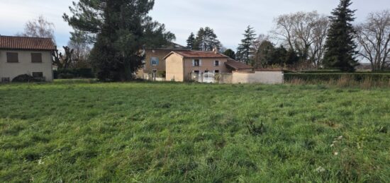 Terrain à bâtir à Marennes, Auvergne-Rhône-Alpes