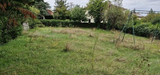 Terrain à bâtir à , Rhône