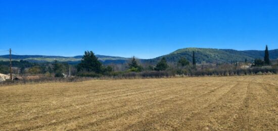 Terrain à bâtir à Salernes, Provence-Alpes-Côte d'Azur