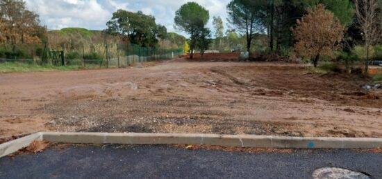 Terrain à bâtir à Puget-sur-Argens, Provence-Alpes-Côte d'Azur