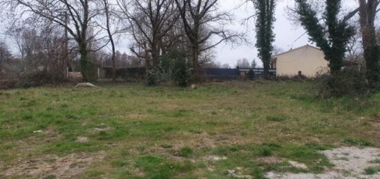 Terrain à bâtir à Saint-Laurent-d'Arce, Nouvelle-Aquitaine