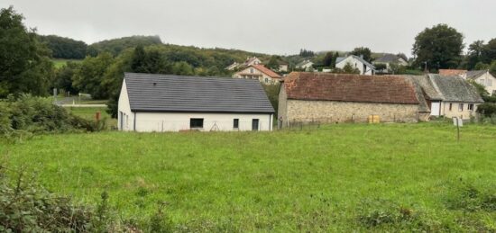 Terrain à bâtir à Lafeuillade-en-Vézie, Auvergne-Rhône-Alpes