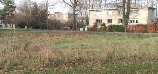 Terrain à bâtir à Verneuil-en-Halatte, Hauts-de-France