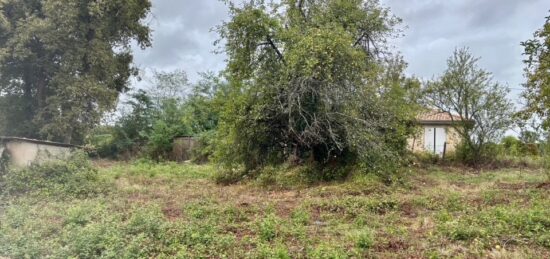 Terrain à bâtir à Saint-Estèphe, Nouvelle-Aquitaine