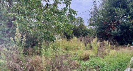 Saint-Estèphe Terrain à bâtir - 2445000-1093annonce320251111VNoq9.jpeg Maisons France Confort